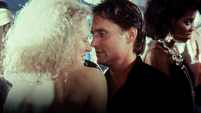 El thriller erótico que redefinió el deseo y la obsesión cumple 38 años y ya está en Netflix noticias imagen