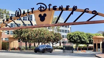 Disney en jaque por la crisis económica: planean despedir hasta a 1000 empleados para reducir costos noticias imagen