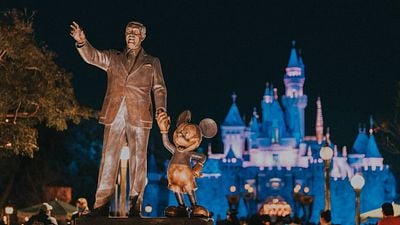 Disney se enfoca en adultos sin hijos: ¿qué hay detrás del fenómeno ‘Disney Adults’? noticias imagen