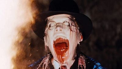 Sufrir una severa infección estomacal llevó a Harrison Ford a improvisar la escena de acción más legendaria y aplaudida de 'Indiana Jones' noticias imagen