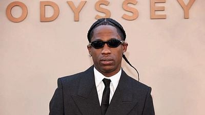 Tiene 60 millones de oyentes mensuales en Spotify y apareció en dos escenas de 'La Odisea': ¿Reconociste a Travis Scott en la película de Chritopher Nolan? noticias imagen