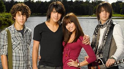 Nostalgia para los fans de Disney: El elenco de ‘Camp Rock’ se reunió por primera vez en años noticias imagen