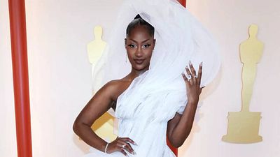 Esta invitada tuvo el peor vestido e hizo enojar a muchos en el Oscar 2023 noticias imagen