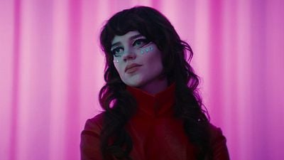 'Su propio infierno': todo lo que debes conocer de la nueva cinta de Nicolas Winding Refn que dividió en Cannes noticias imagen
