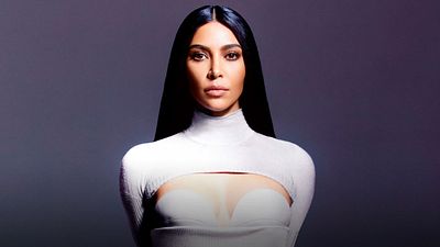 Fan paga 10 mil dólares por tener trasero de Kim Kardashian y casi muere