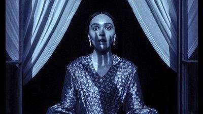 Primer vistazo a Bill Skarsgård en 'Nosferatu' de Robert Eggers noticias imagen