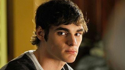 Muere RJ Mitte, famoso actor de 'Breaking Bad', a los 34 años noticias imagen