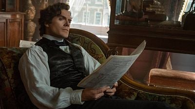 'Enola Holmes 2': El director explica las diferencias entre el Sherlock Holmes de Henry Cavill y Robert Downey Jr. noticias imagen