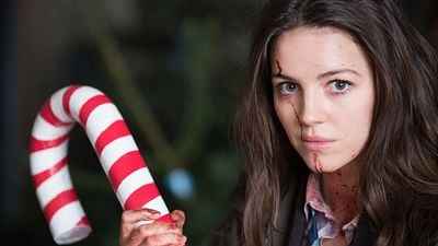 Si te preguntas qué pasaría si mezclamos zombies, Navidad y musicales, mira esta joya escocesa, para disfrutar de la película más sangrienta, divertida y pegadiza de las fiestas noticias imagen