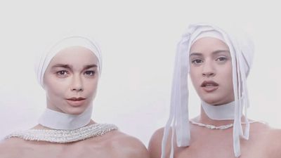Fans odian el video de Rosalía y Björk hecho con inteligencia artificial y fines altruistas noticias imagen