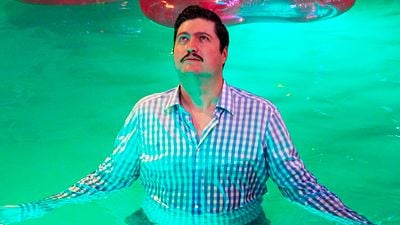 Así grabaron la escena de la alberca sucia de 'La Oficina': Fernando Bonilla confesó lo que pocos creímos posible noticias imagen