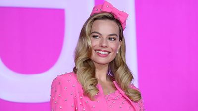 'Barbie': Margot Robbie ordenó un día de vestimenta rosa igual que en ‘Chicas pesadas’