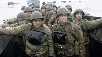 Es una de las mejores películas de guerra, pero el equipo de filmación apareció por error en una de las escenas noticias imagen