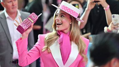 Margot Robbie celebró su cumpleaños con este pastel estilo Barbie