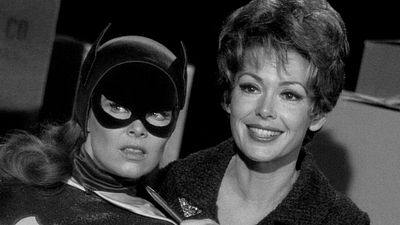 Muere Barbara Rush, actriz de 'Batman', a los 97 años