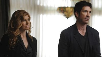 Su madre fue asesinada por la mafia: el crimen sin resolver que atormentó al protagonista de 'American Horror Story' noticias imagen