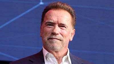 Por un papel secundario en este fracaso multimillonario Arnold Schwarzenegger ganó 25 veces más que la estrella de la película noticias imagen