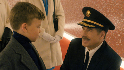 Todo lo que debes saber sobre 'Ven a volar conmigo', la emotiva película que marca el regreso de John Travolta y ya puede verse en Apple TV+ noticias imagen