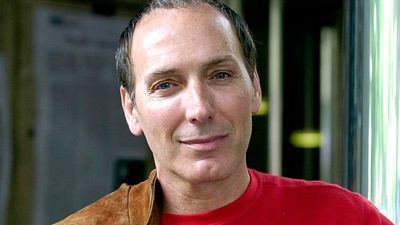 Muere Eusebio Poncela, estrella de Pedro Almodóvar en ‘La ley del deseo’, a los 79 años noticias imagen