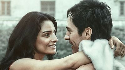 Aislinn Derbez y Mauricio Ochmann juntos tras 6 años divorciados: esta es la película romántica que logró reunirlos noticias imagen