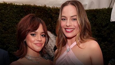 'Merlina': Jenna Ortega posó con Margot Robbie, Anya Taylor-Joy y más celebridades en los Golden Globes 2023 noticias imagen