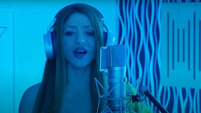 ¿Cuánto cuesta y dónde comprar la sudadera de Shakira contra Gerard Piqué y Clara Chía? noticias imagen