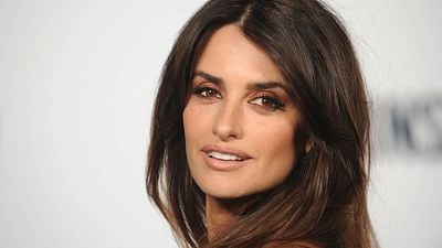Penélope Cruz explica por qué prefiere España a Hollywood: "Siempre he viajado a Estados Unidos con un billete de ida y vuelta" noticias imagen
