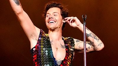 ¿Eres fan de Harry Styles? Tú podrías ser la próxima guía de turistas en su pueblo natal noticias imagen