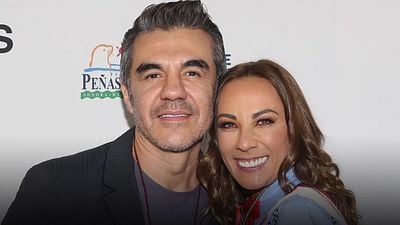 'Infelices para siempre': Así fue la broma de Consuelo Duval y Adrián Uribe en un funeral noticias imagen