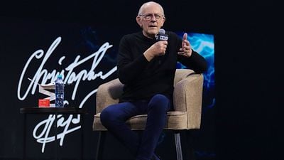 “Nunca renuncien a lo más importante”: Christopher Lloyd conmueve en la CCXP México con poderoso mensaje noticias imagen