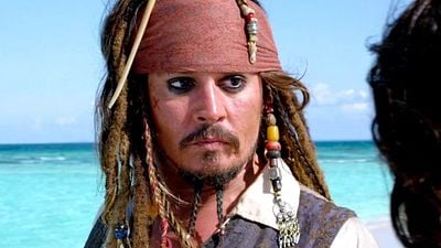 Johnny Depp confirma que el mejor beso que ha recibido en pantalla fue de un actor en el año 2000 noticias imagen