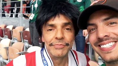 Qatar 2022: Eugenio Derbez y los mexicanos haciendo tonterías en mundiales noticias imagen