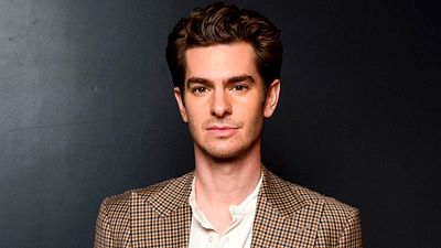 Andrew Garfield tiene nueva novia y sus fans la acusan de ser una estafadora noticias imagen