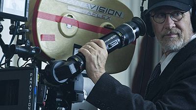 Steven Spielberg busca actores latinos para su nueva película  noticias imagen