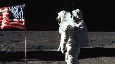 Richard Linklater prepara película sobre el primer viaje a la luna