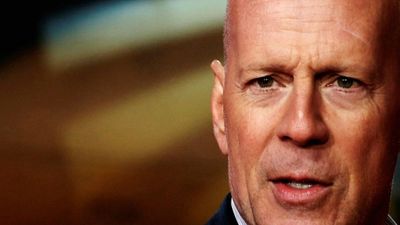 ‘Cornerman’: Bruce Willis será el entrenador de Mike Tyson noticias imagen