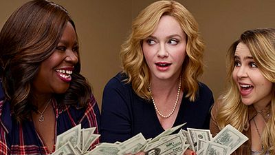 La sensual Christina Hendricks convertida en una chica buena (GALERIA) noticias imagen