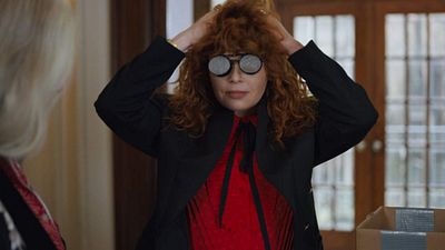 'Russian Doll': Natasha Lyonne se quita el uniforme naranja noticias imagen