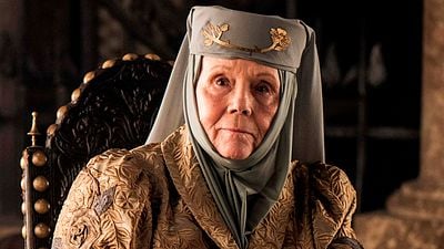 Muere Diana Rigg, actriz que interpretó a Olenna Tyrell en 'Game of Thrones' noticias imagen