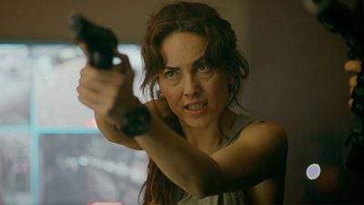 'La negociadora': Bárbara Mori y la exigencia física detrás de sus escenas de acción en la serie de Claro Video noticias imagen