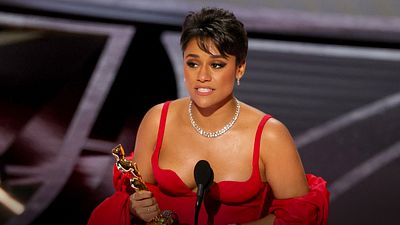 Oscar 2022: Ariana DeBose es la primera afrolatina queer en ganar a Mejor actriz de reparto noticias imagen