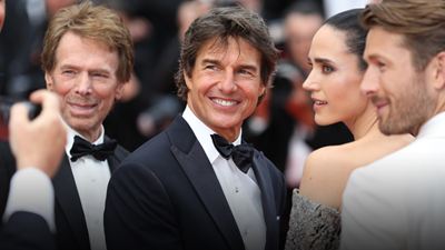 Cannes 2022: Espectáculo de aviación sorprende a Tom Cruise en premiere de 'Top Gun Maverick'