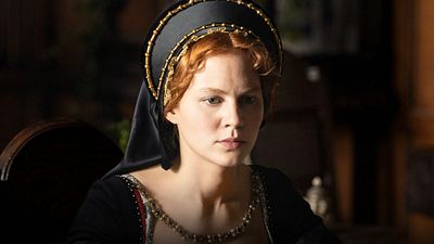 La creadora de 'Becoming Elizabeth' sufrió una catarsis con la serie de Starzplay noticias imagen