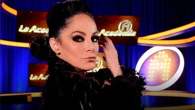 "Rubia tonta": Lolita Cortés critica a bailarina de La Academia noticias imagen