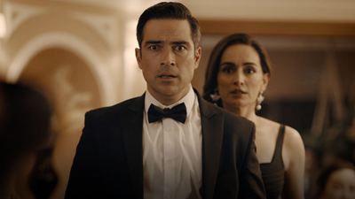 '¡Qué viva México!': Ana de la Reguera y Alfonso Herrera parodian a "fifís" en película de Luis Estrada