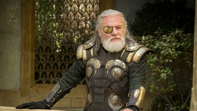 Mucho antes de 'Infinity War', Odín era el único héroe de Marvel capaz de poner en aprietos a Thanos noticias imagen