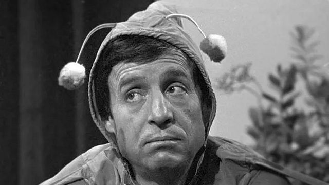 El día que Chespirito quiso bromear con agentes migratorios en el aeropuerto de Los Ángeles y terminó experimentando un momento tenso noticias imagen