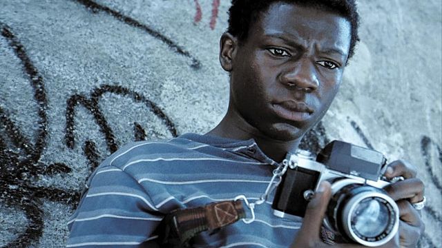 La obra maestra brasileña que se mueve más rápido y golpea más fuerte que cualquier cinta de Hollywood noticias imagen