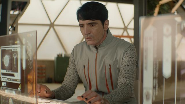 El cíborg más adorable de la galaxia te espera en la comedia de ciencia ficción que tienes que ver hoy en Apple TV+ noticias imagen