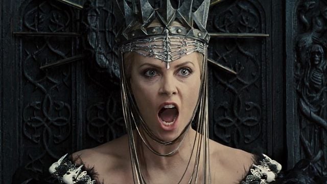 "La sangre de alguien de 19 años": Charlize Theron revela inesperado secreto de belleza para mantenerse joven noticias imagen